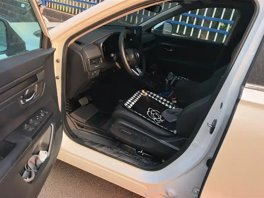 Honda CR-V 2024 из CN, фото 2