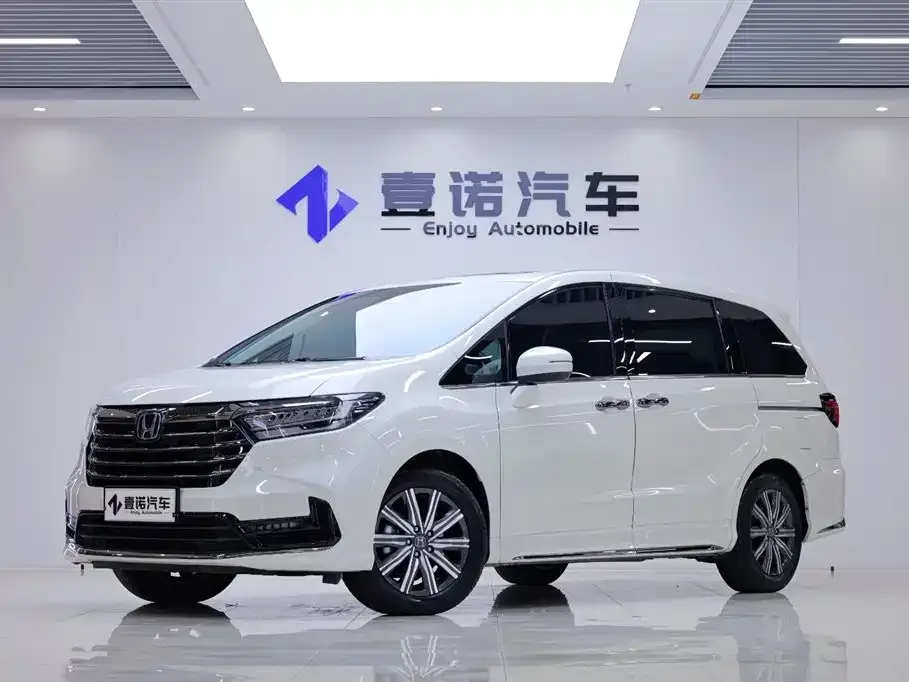 Honda Odyssey — фото 1