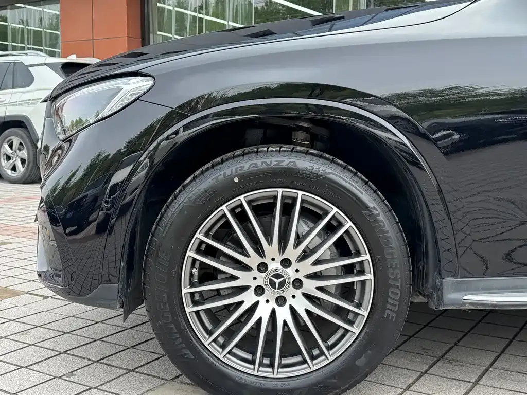 Mercedes-Benz GLC — фото 2