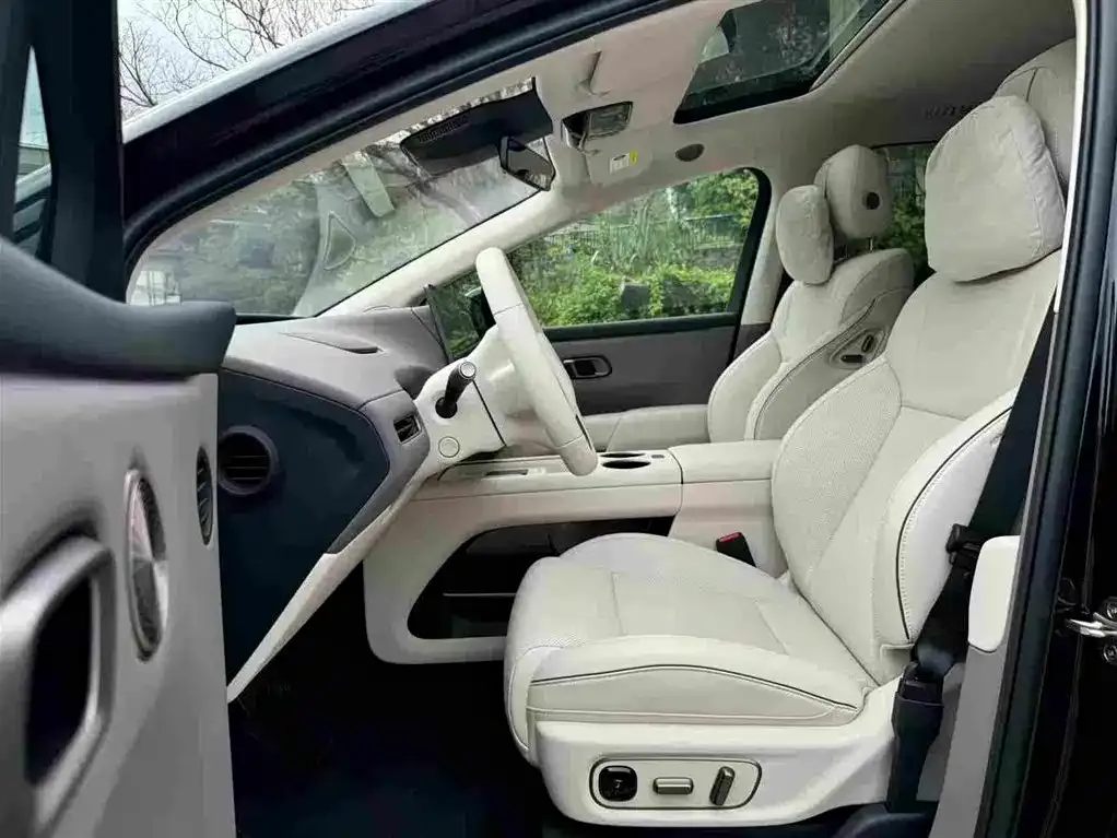 Li Auto i8 2026 из CN, фото 2