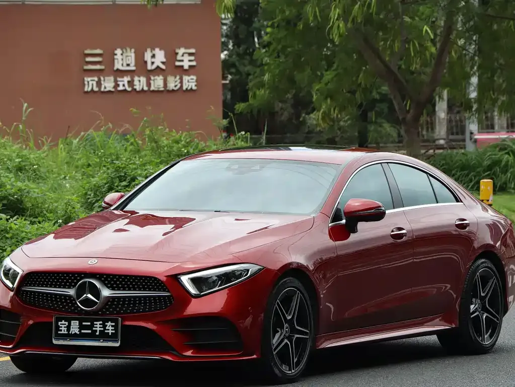 Mercedes-Benz CLS — фото 1