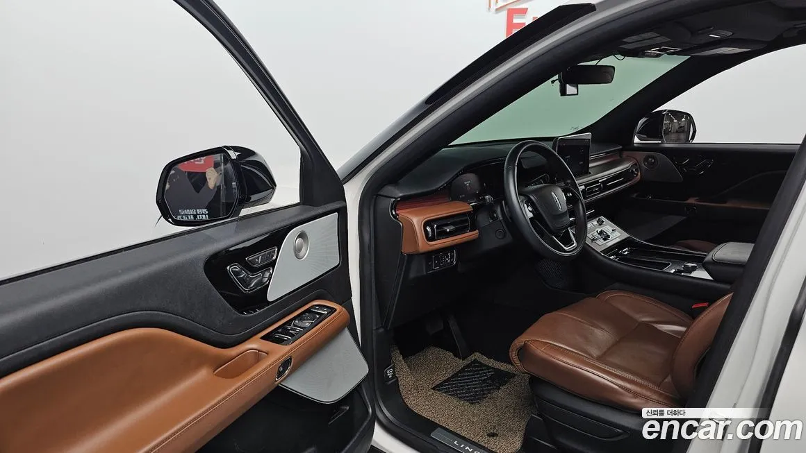 Lincoln Aviator 2021 из KR, фото 9