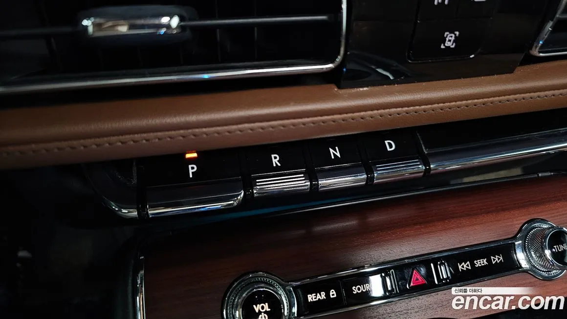 Lincoln Aviator 2021 из KR, фото 2