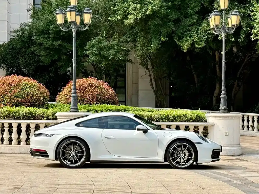 Porsche 911 — фото 10