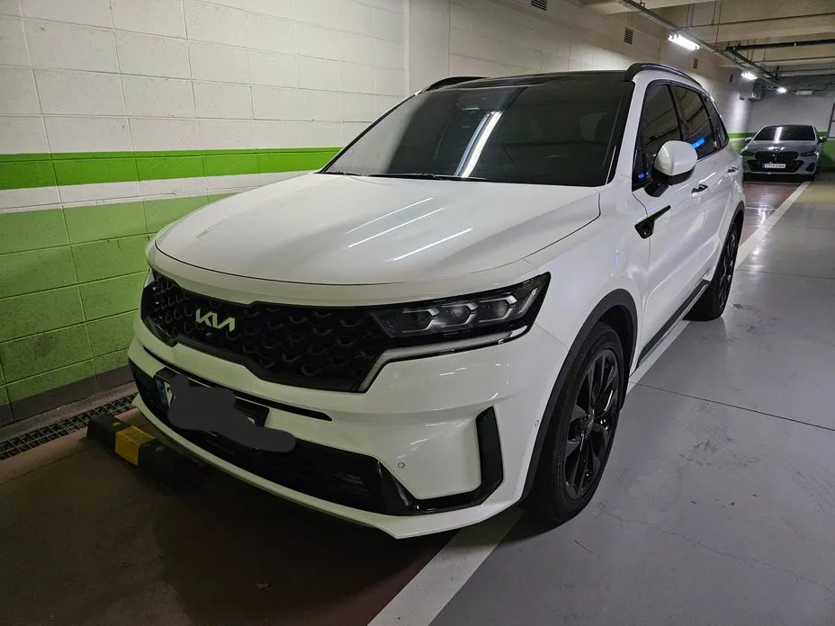 Kia Sorento — фото 9