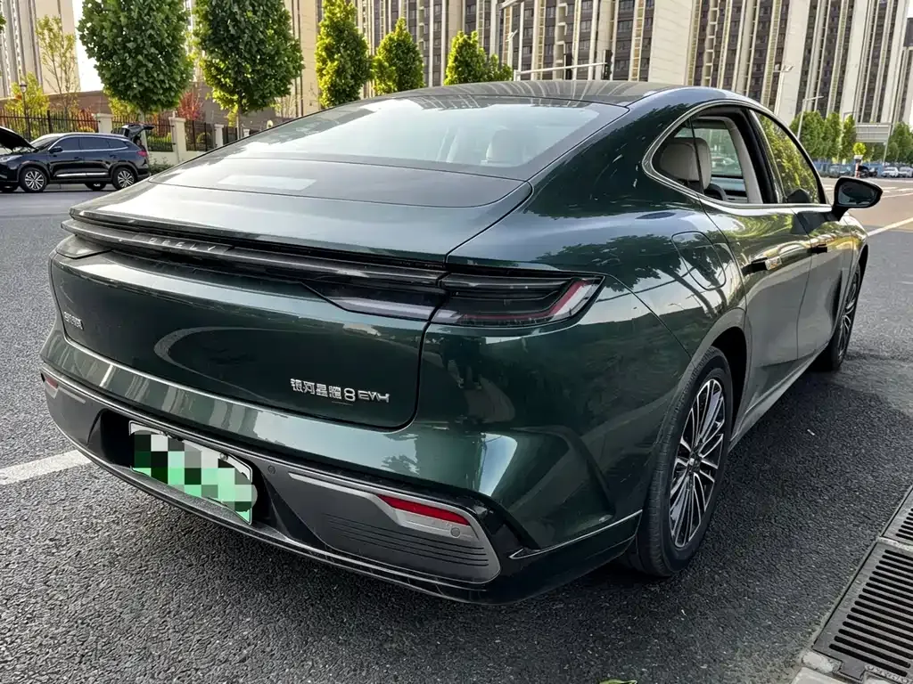 Geely Galaxy Xingyao 8 2025 из CN, фото 3