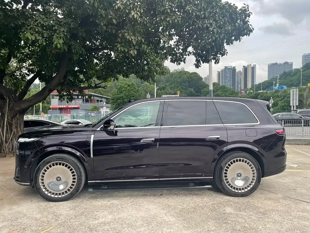 VOYAH Lantu Taishan 2025 из CN, фото 3