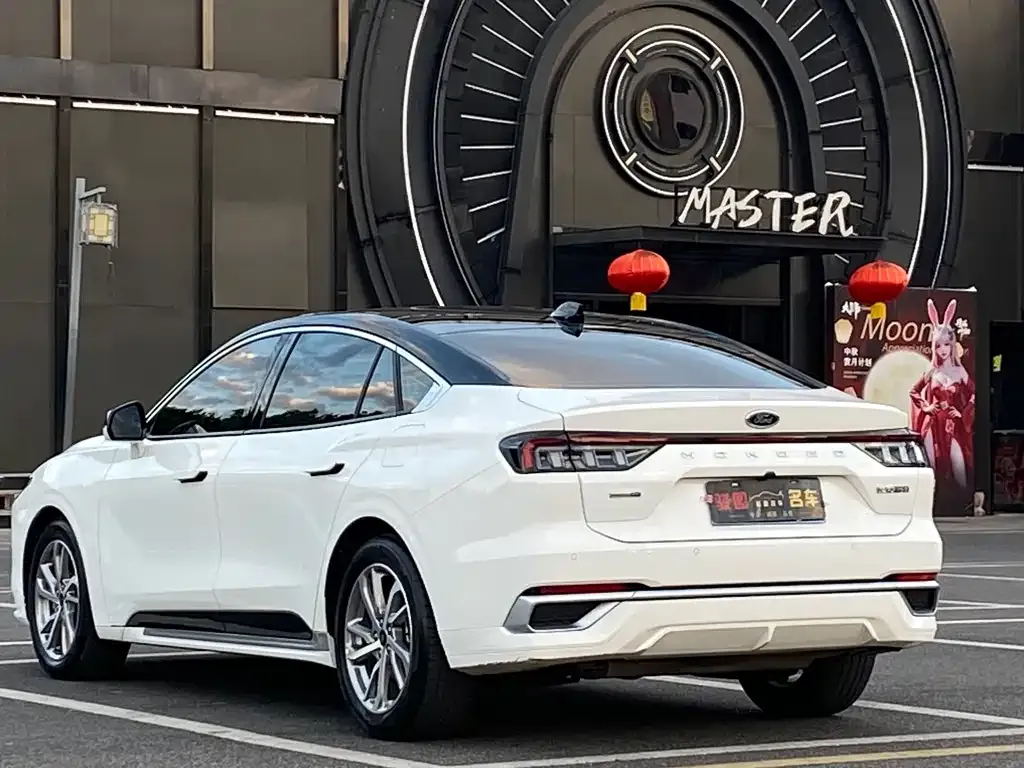 Ford Mondeo — фото 10