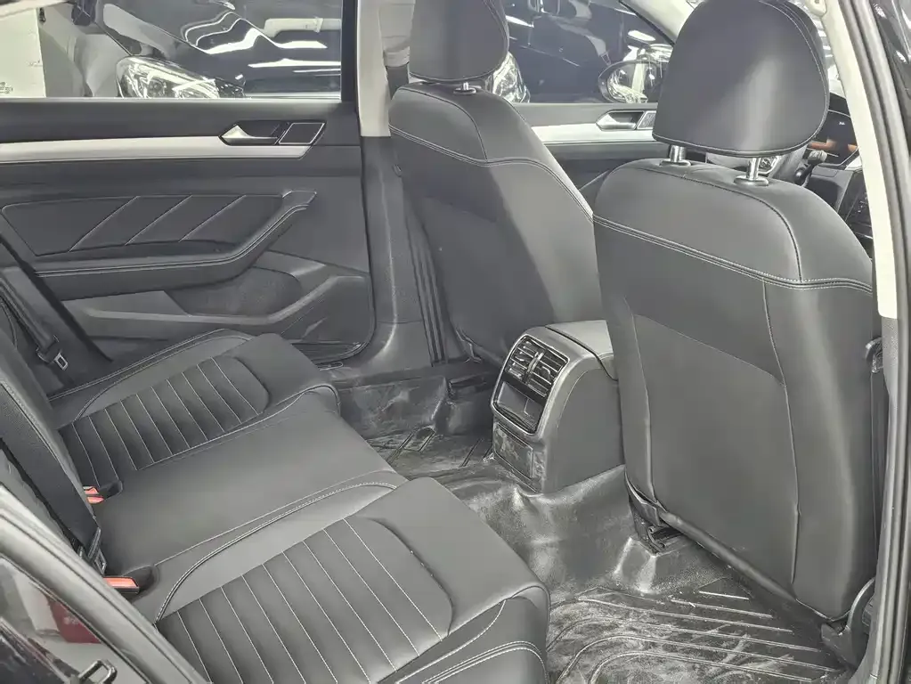 Volkswagen Magotan 2025 из CN, фото 9