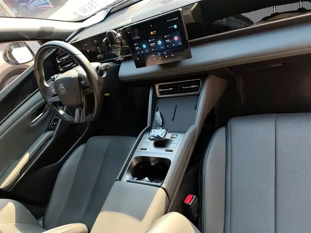 BYD Qin L 2024 из CN, фото 5