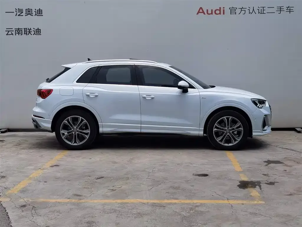 Audi Q3 2021 из CN, фото 8