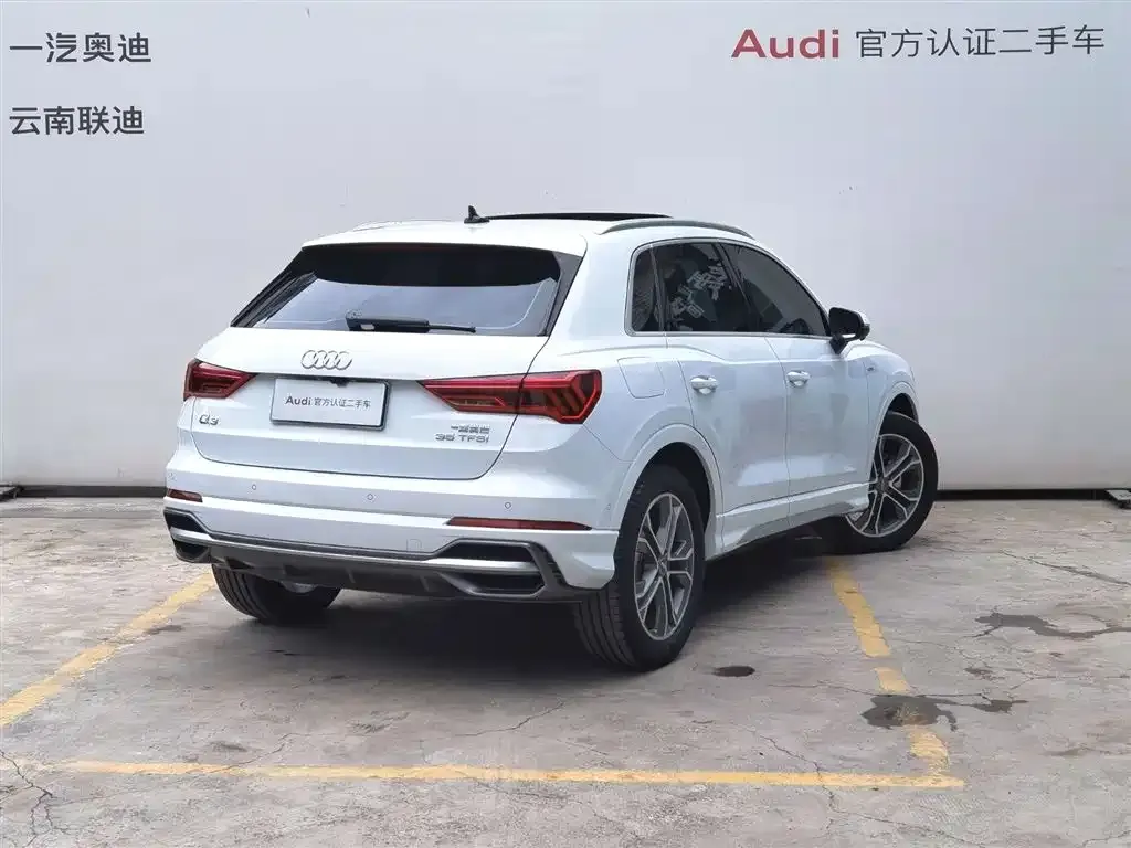 Audi Q3 2021 из CN, фото 7
