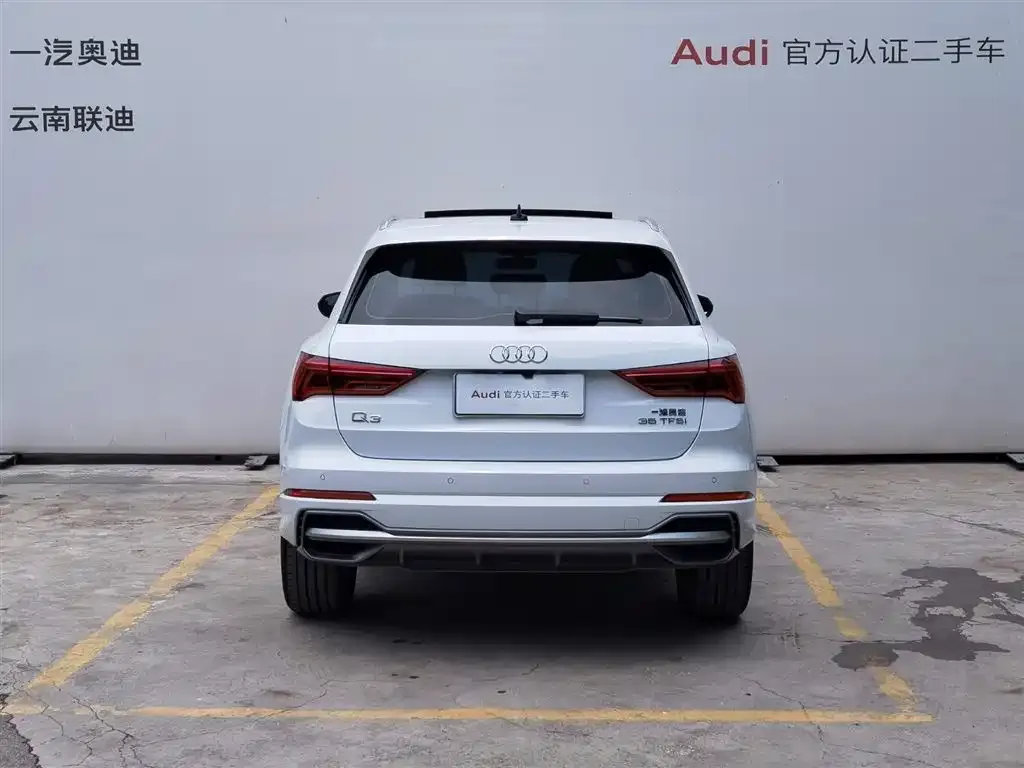 Audi Q3 2021 из CN, фото 10