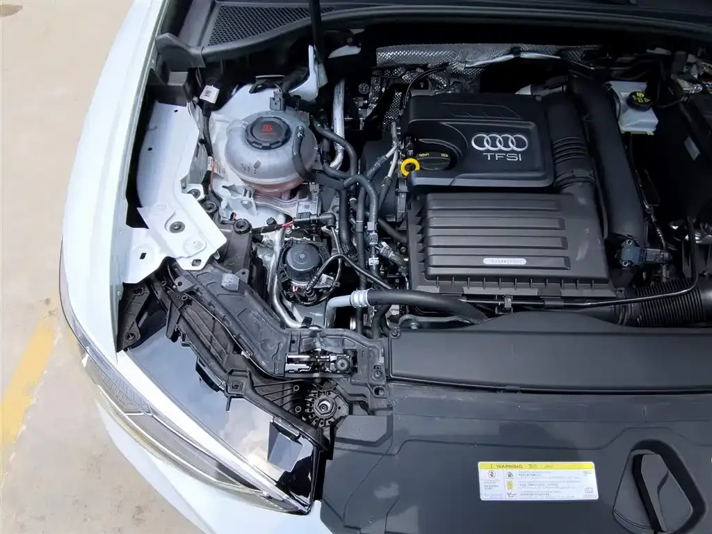 Audi Q3 2021 из CN, фото 9