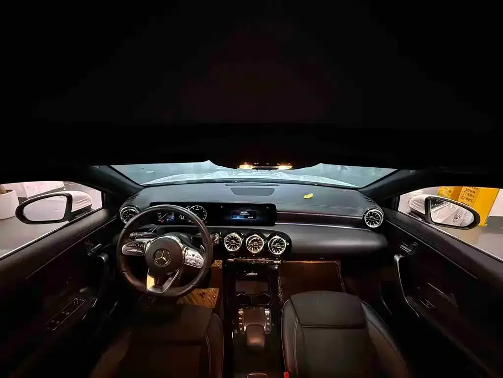 Mercedes-Benz A-Class 2023 из CN, фото 5