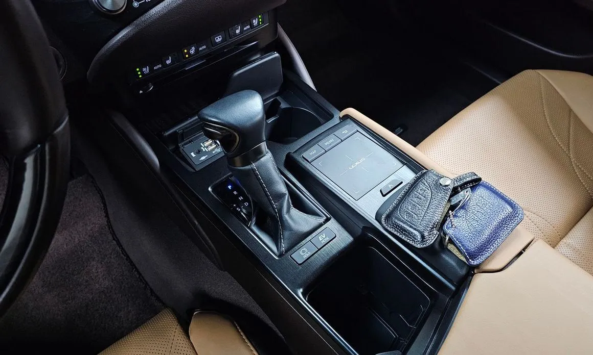 Lexus ES 2021 из KR, фото 9