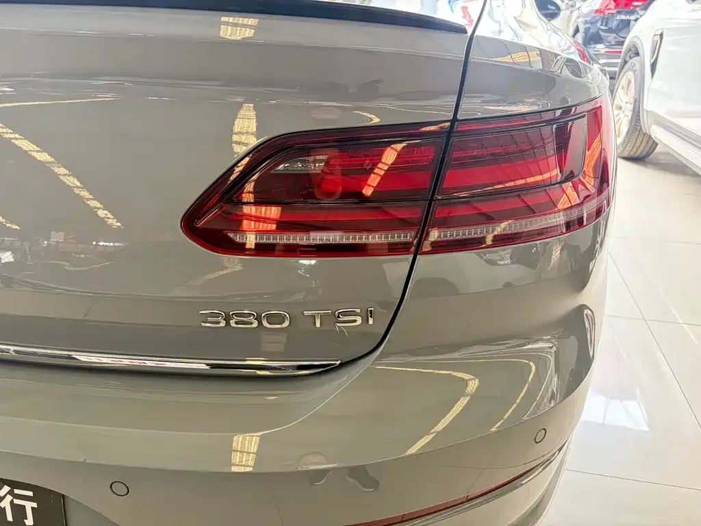 Volkswagen CC 2022 из CN, фото 6