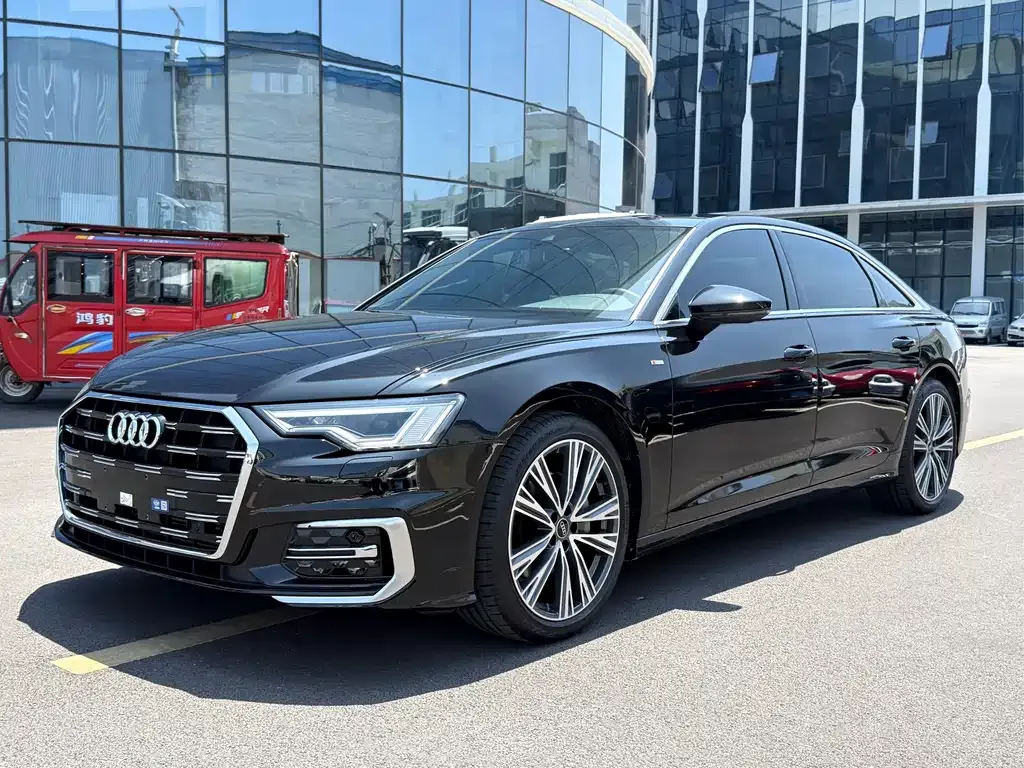 Audi A6L 2022 из CN, фото 6