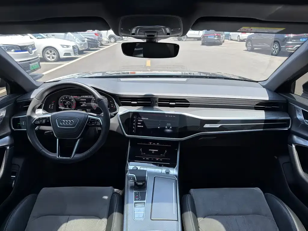 Audi A6L 2022 из CN, фото 5
