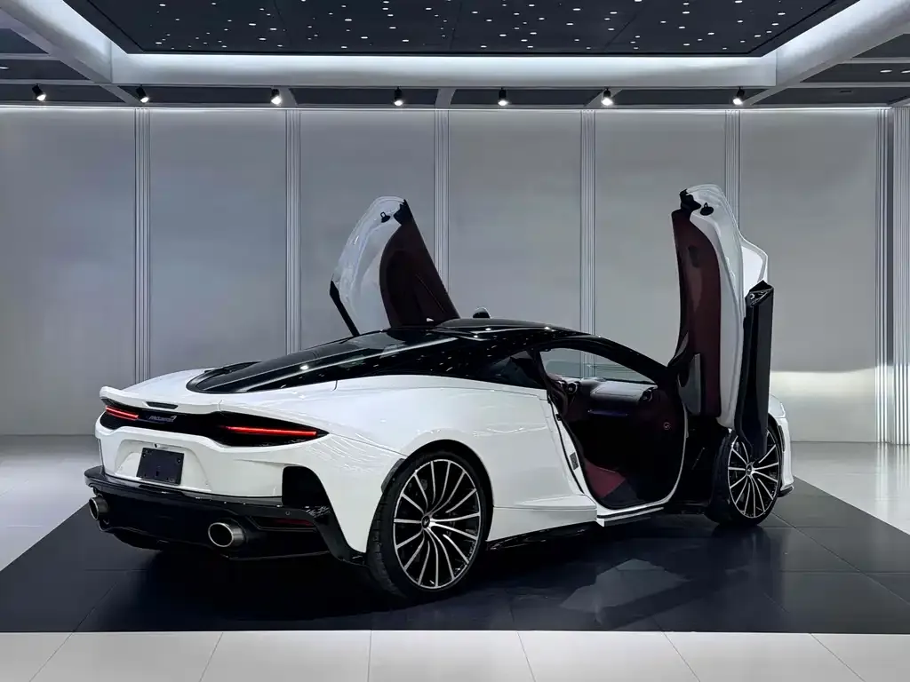 McLaren GT 2023 из CN, фото 10