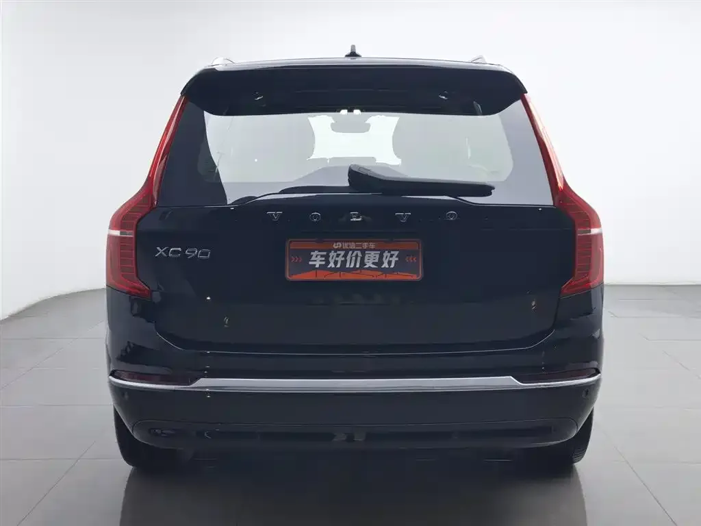 Volvo XC90 — фото 10