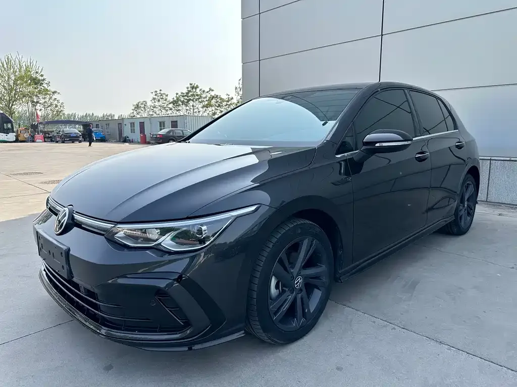 Volkswagen Golf 2022 из CN, фото 1