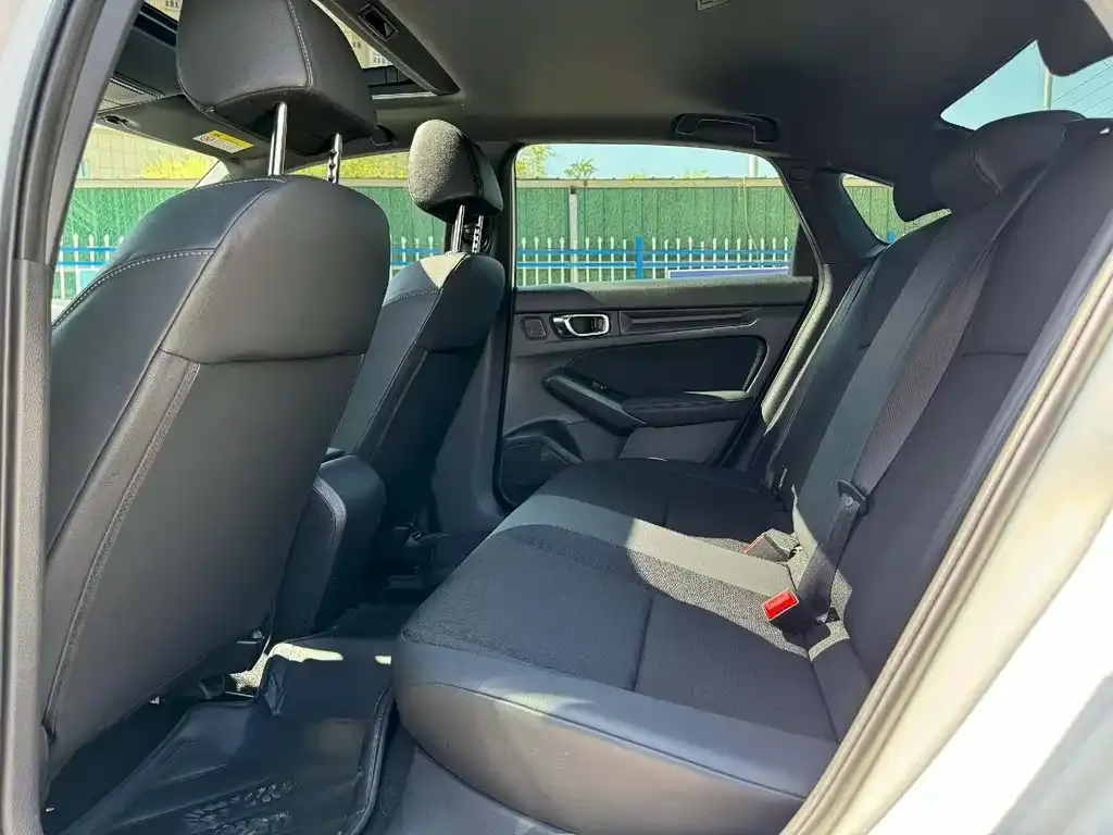 Honda Civic 2023 из CN, фото 4