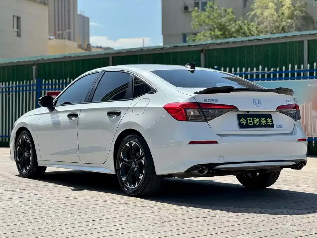Honda Civic 2023 из CN, фото 2