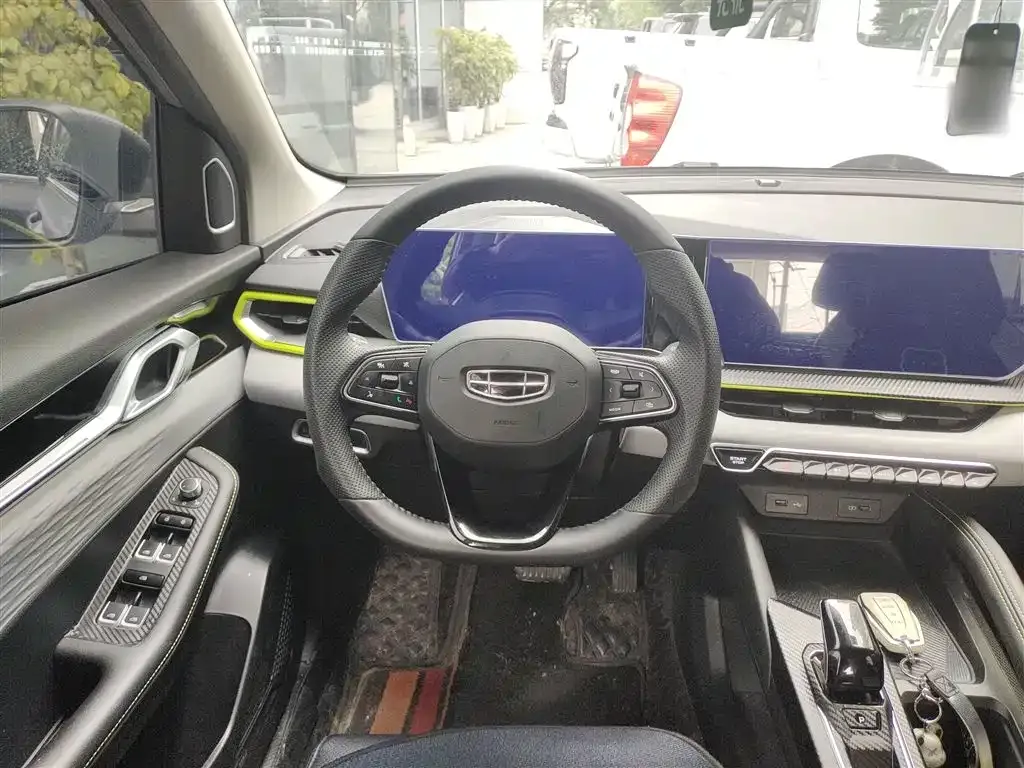Geely Binyue 2023 из CN, фото 2