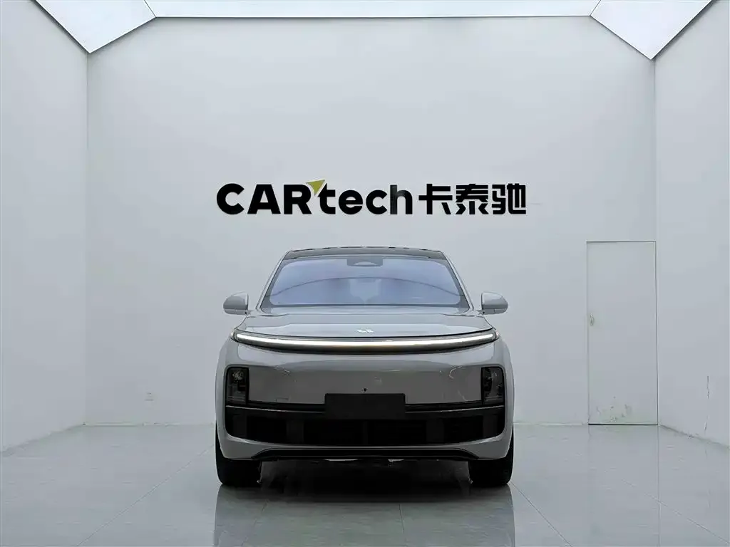 Li Auto L8 2023 из CN, фото 2