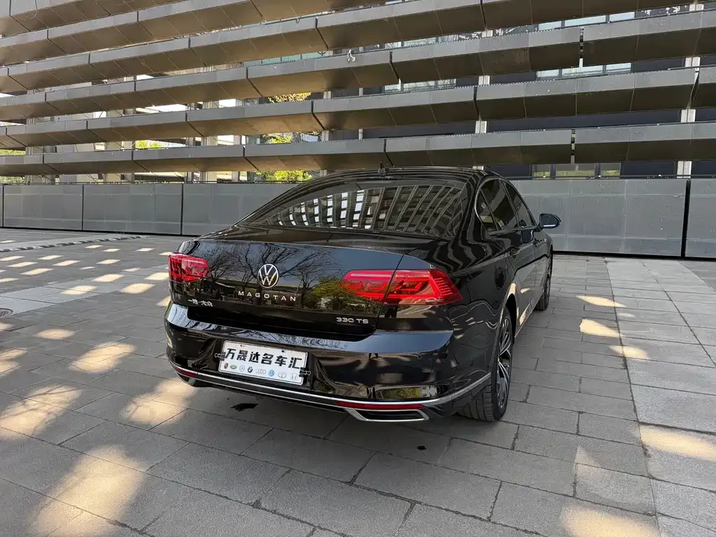 Volkswagen Magotan 2022 из CN, фото 3