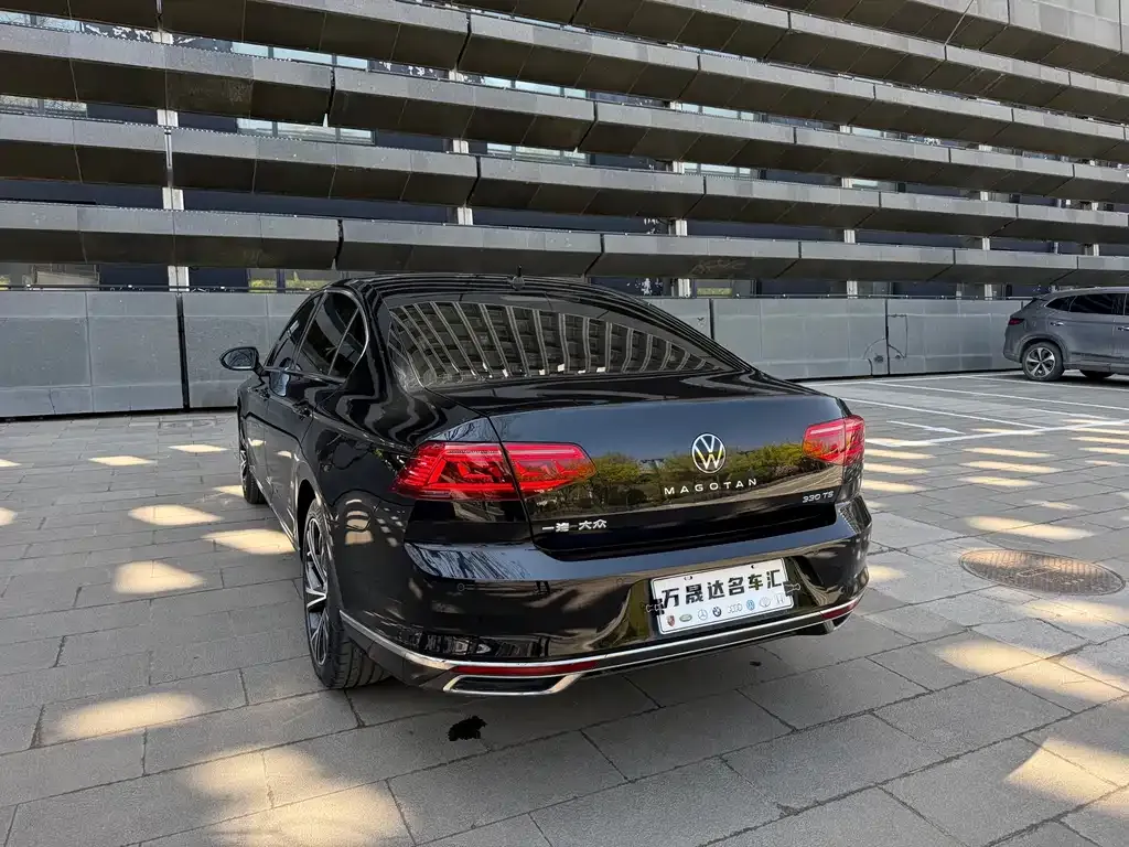 Volkswagen Magotan 2022 из CN, фото 10
