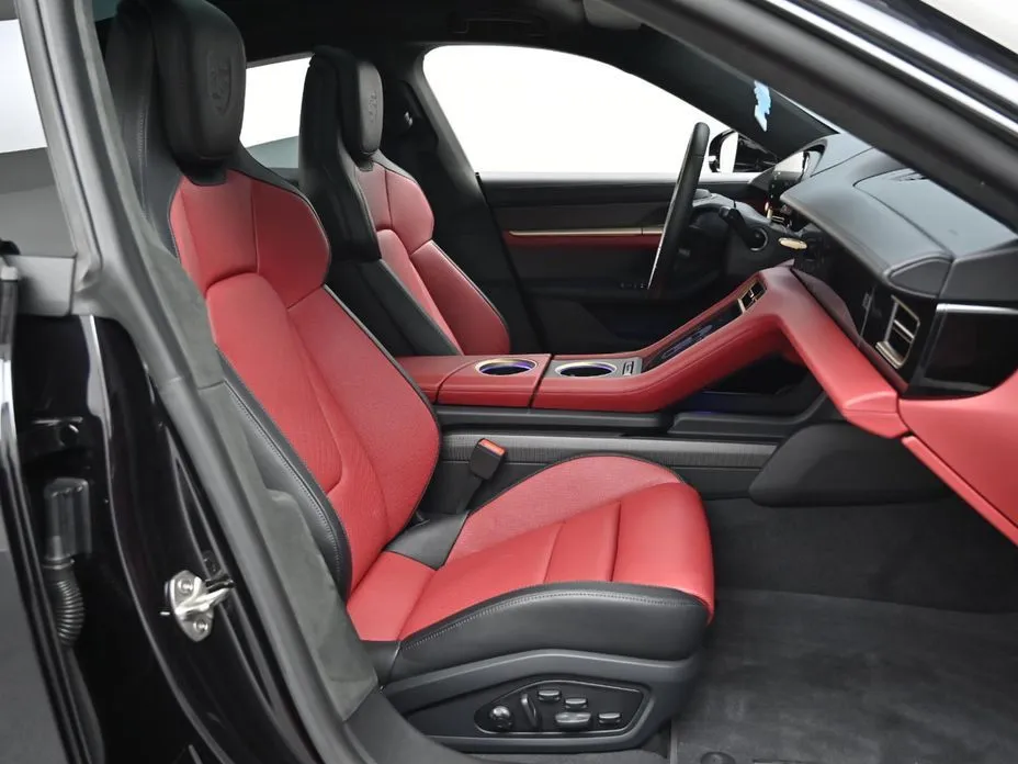 Porsche Taycan 2025 из KR, фото 9