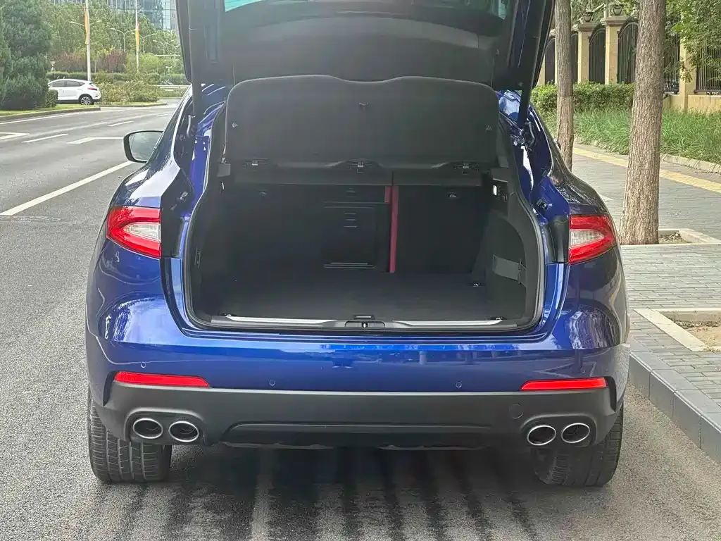 Maserati Levante 2021 из CN, фото 9