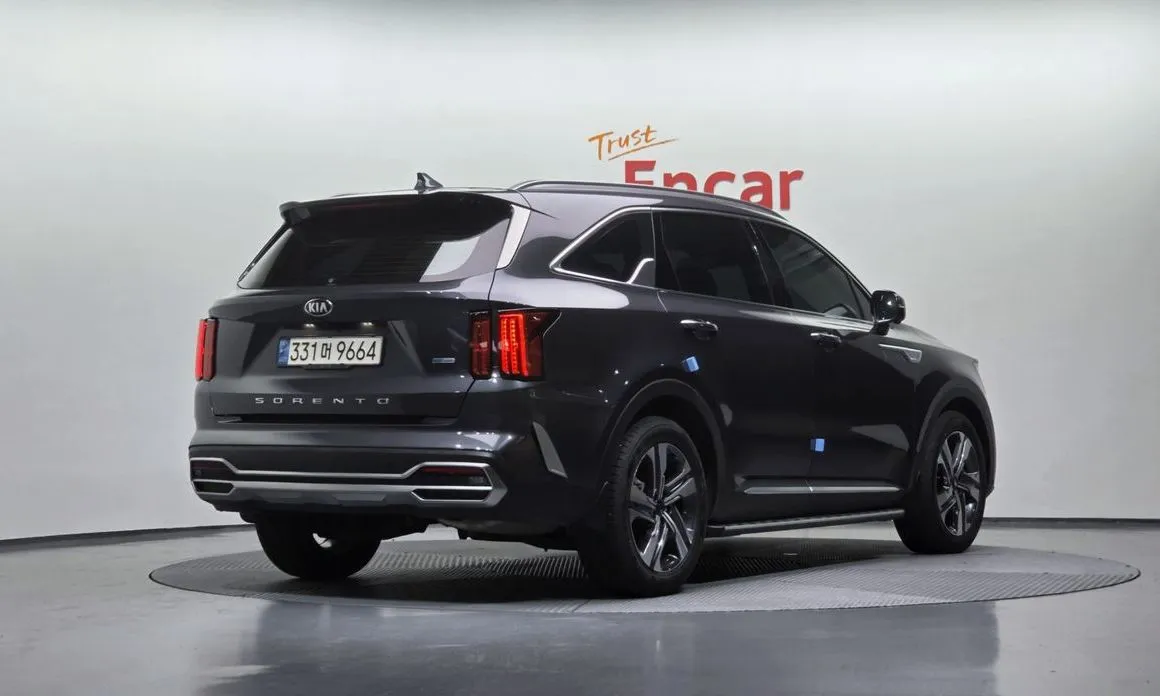 Kia Sorento — фото 3