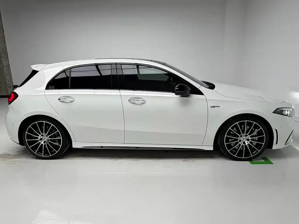 Mercedes-Benz A-Class AMG (Import) 2023 из CN, фото 3