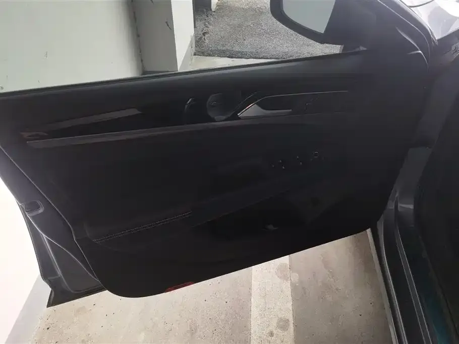Volkswagen Passat — фото 2