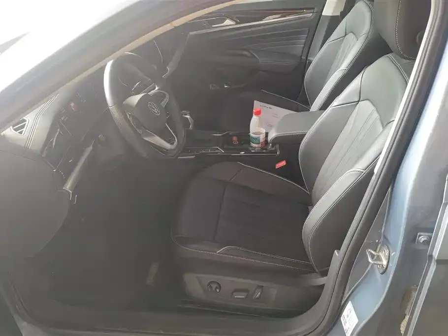 Volkswagen Passat — фото 5