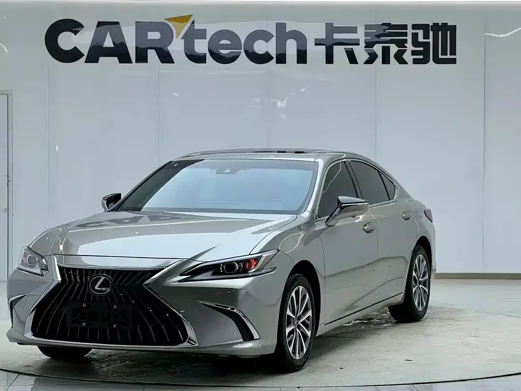 Lexus ES — фото 5