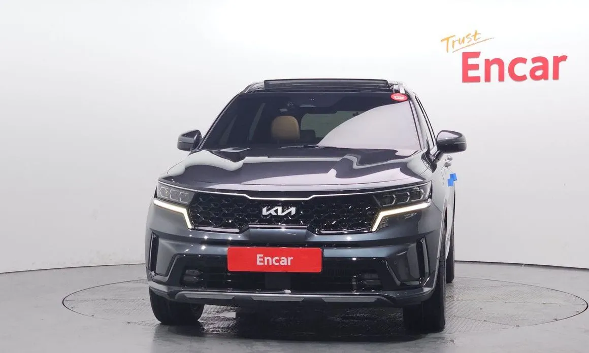 Kia Sorento — фото 10