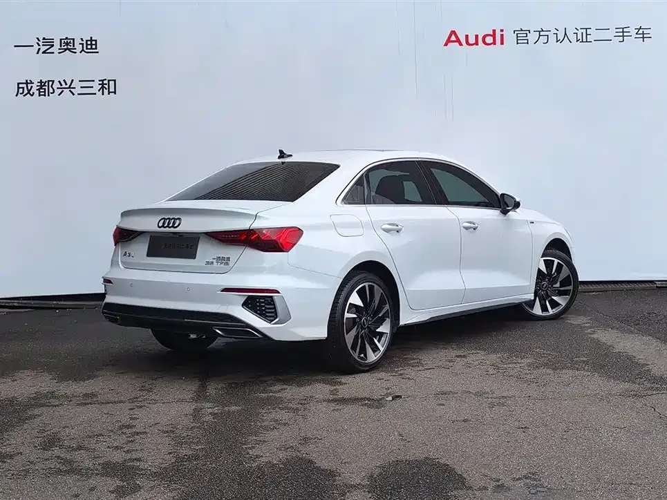 Audi A3 2024 из CN, фото 5