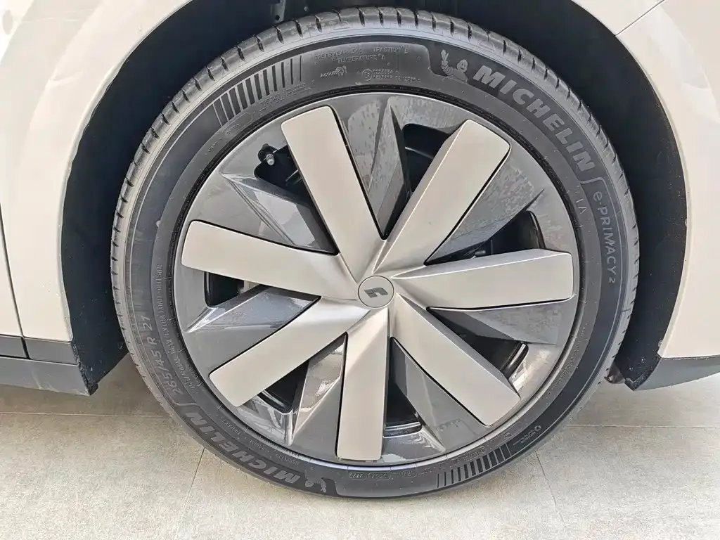 Li Auto i8 2025 из CN, фото 3