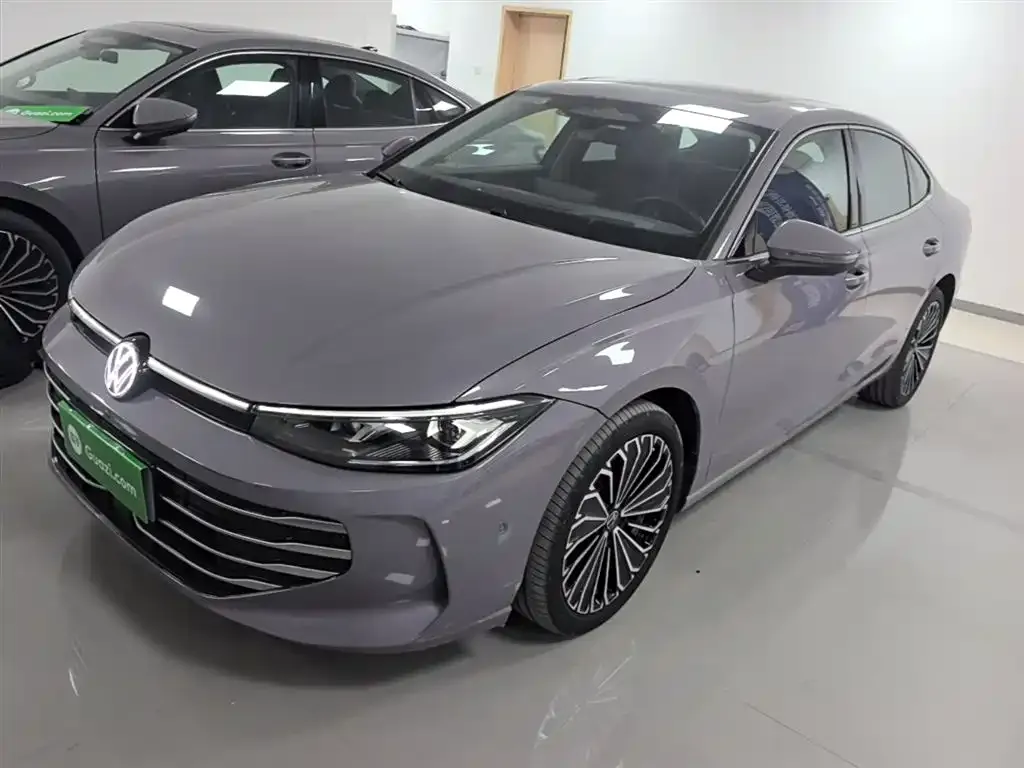 Volkswagen Passat 2024 из CN, фото 3