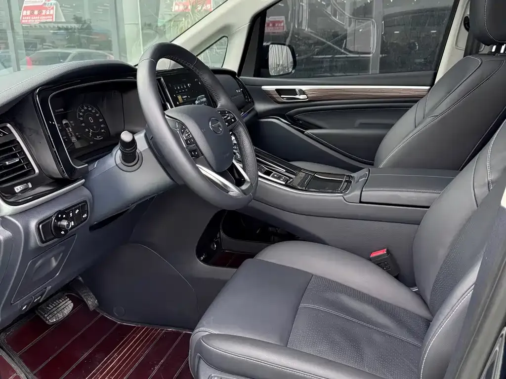 GAC Motor Trumpchi M8 — фото 7