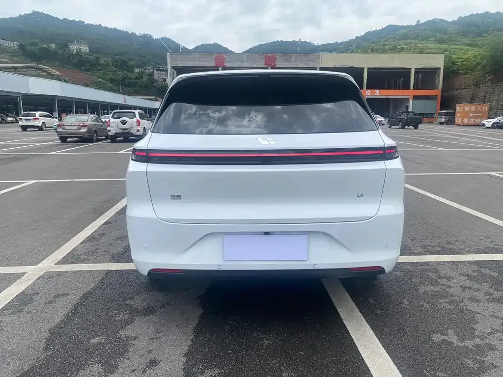Li Auto L6 2025 из CN, фото 8