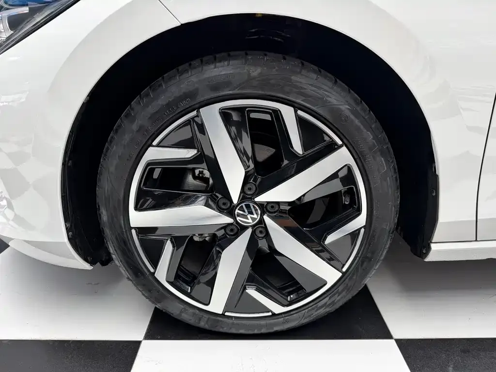 Volkswagen Lamando 2023 из CN, фото 6
