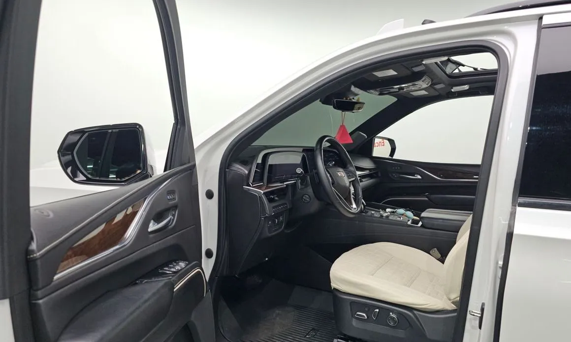 Cadillac Escalade 2021 из KR, фото 7
