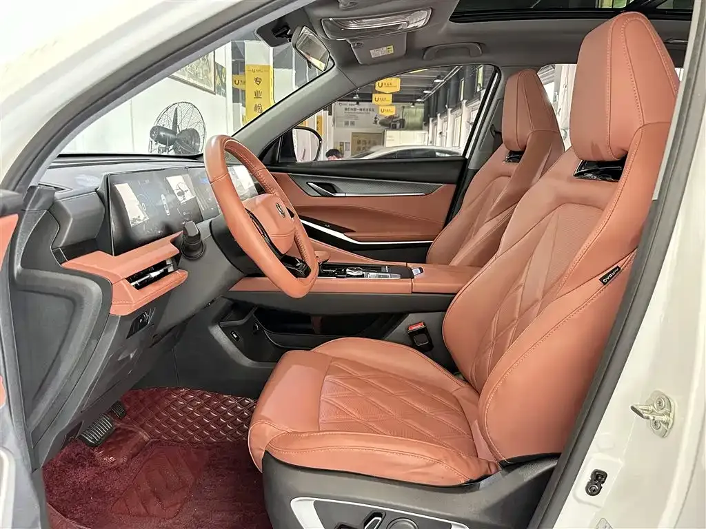 Changan CS75PLUS 2023 из CN, фото 4