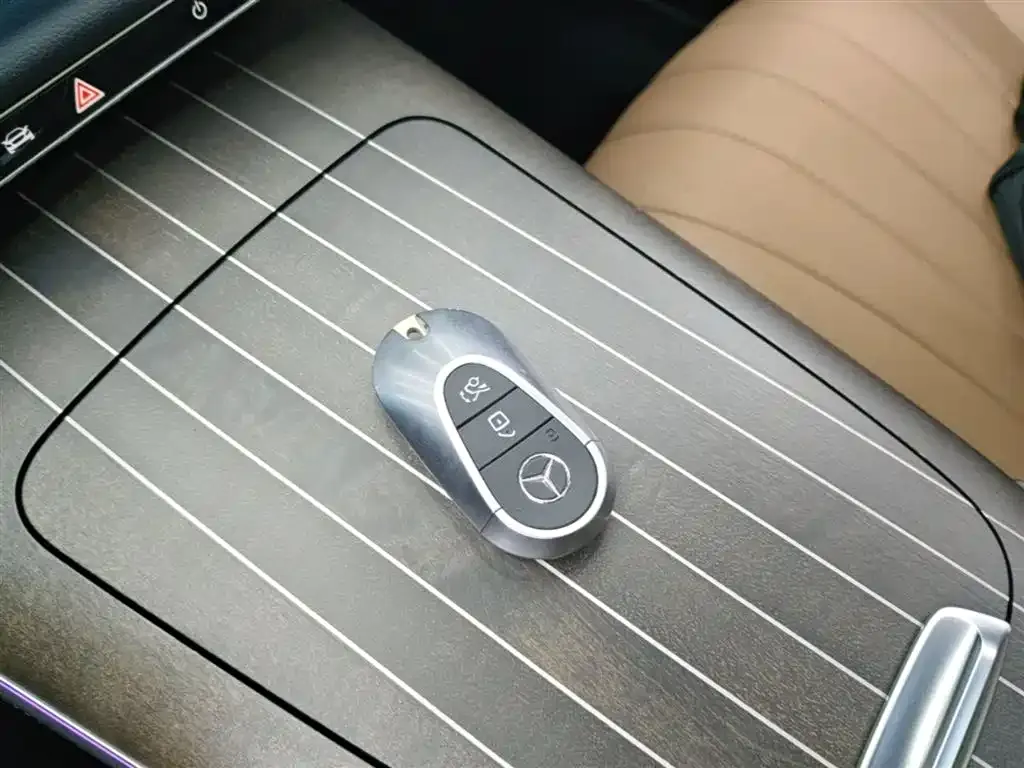 Mercedes-Benz E-Class New Energy 2024 из CN, фото 9