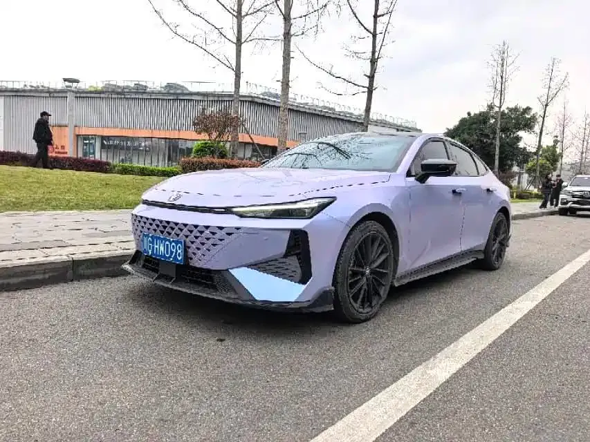 Changan UNI-V 2024 из CN, фото 1